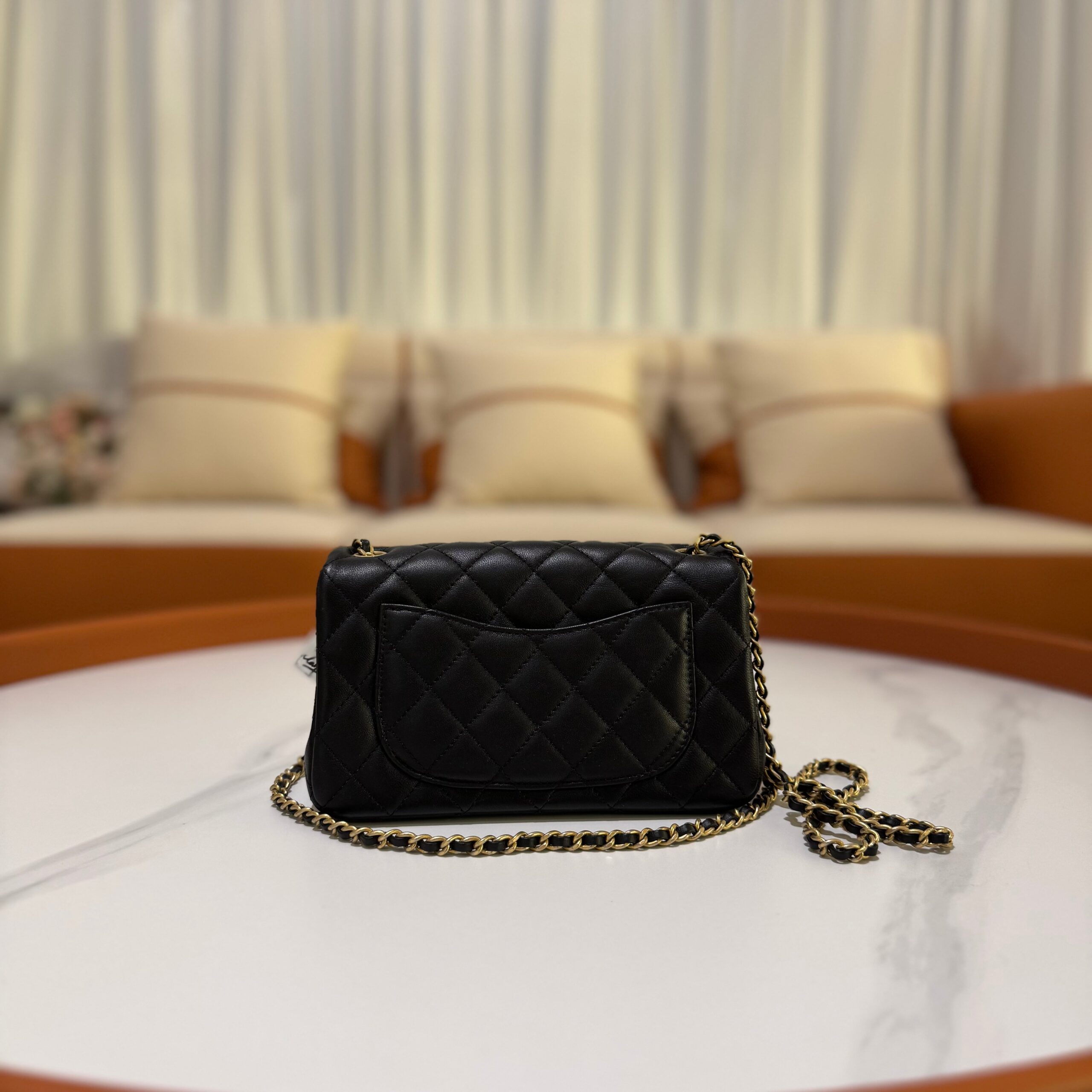 Chanel Mini Dorado Elegante Bolso de mano