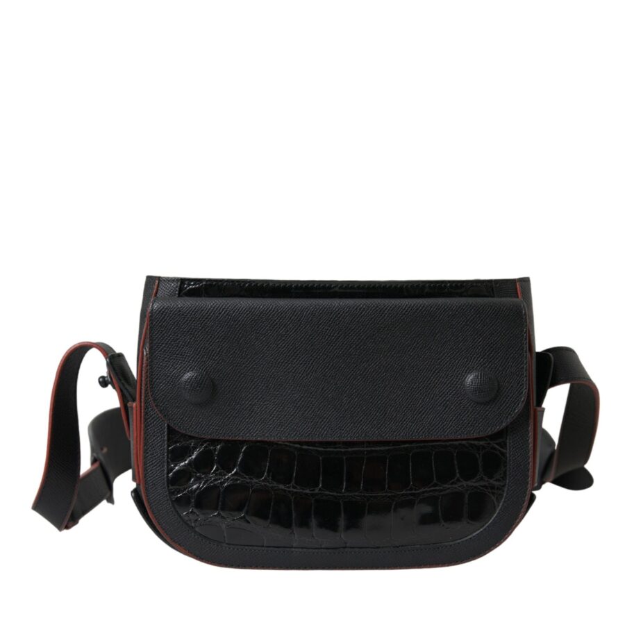 Balenciaga Crossbody black bag – front view