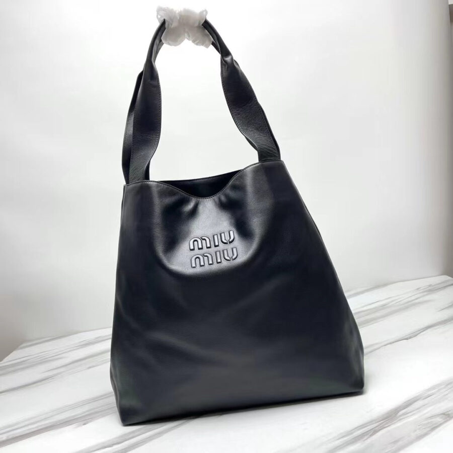 Designer Hobo black bag – front view