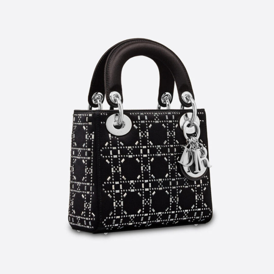 Dior Lady Dior bag – front view