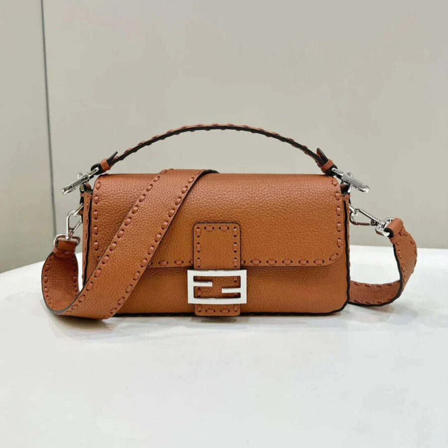 Louis Vuitton Baguette silver bag – front view